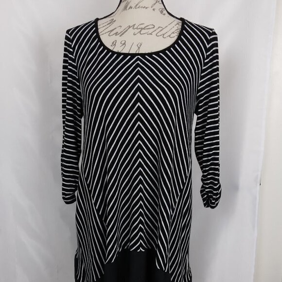 Chico’s | Black White Stripe Stretch Tunic Top | Size M - Picture 2 of 8